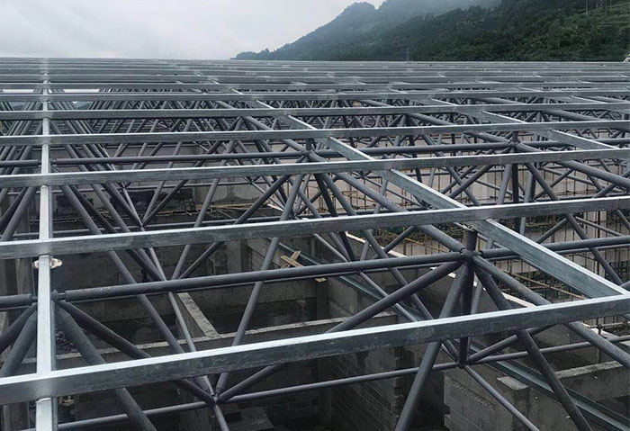 德惠学校艺体楼网架